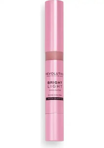 Revolution Bright Light Aydınlatıcı Divine D. Pink: Doğal Parlaklık ve Yüksek Performanslı Makyaj Ürünü