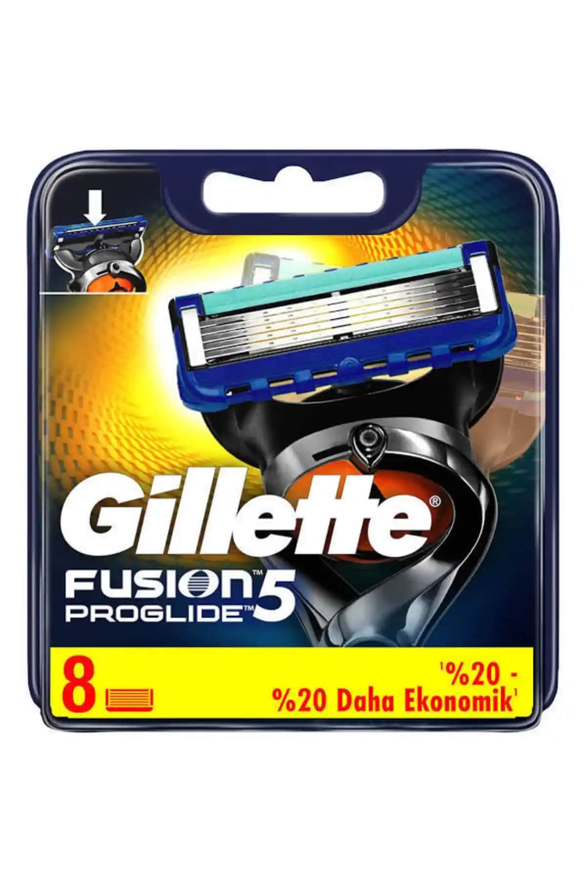 Gillette Fusion ProGlide Manual Yedek 8'li ile Pürüzsüz Tıraş Deneyimi