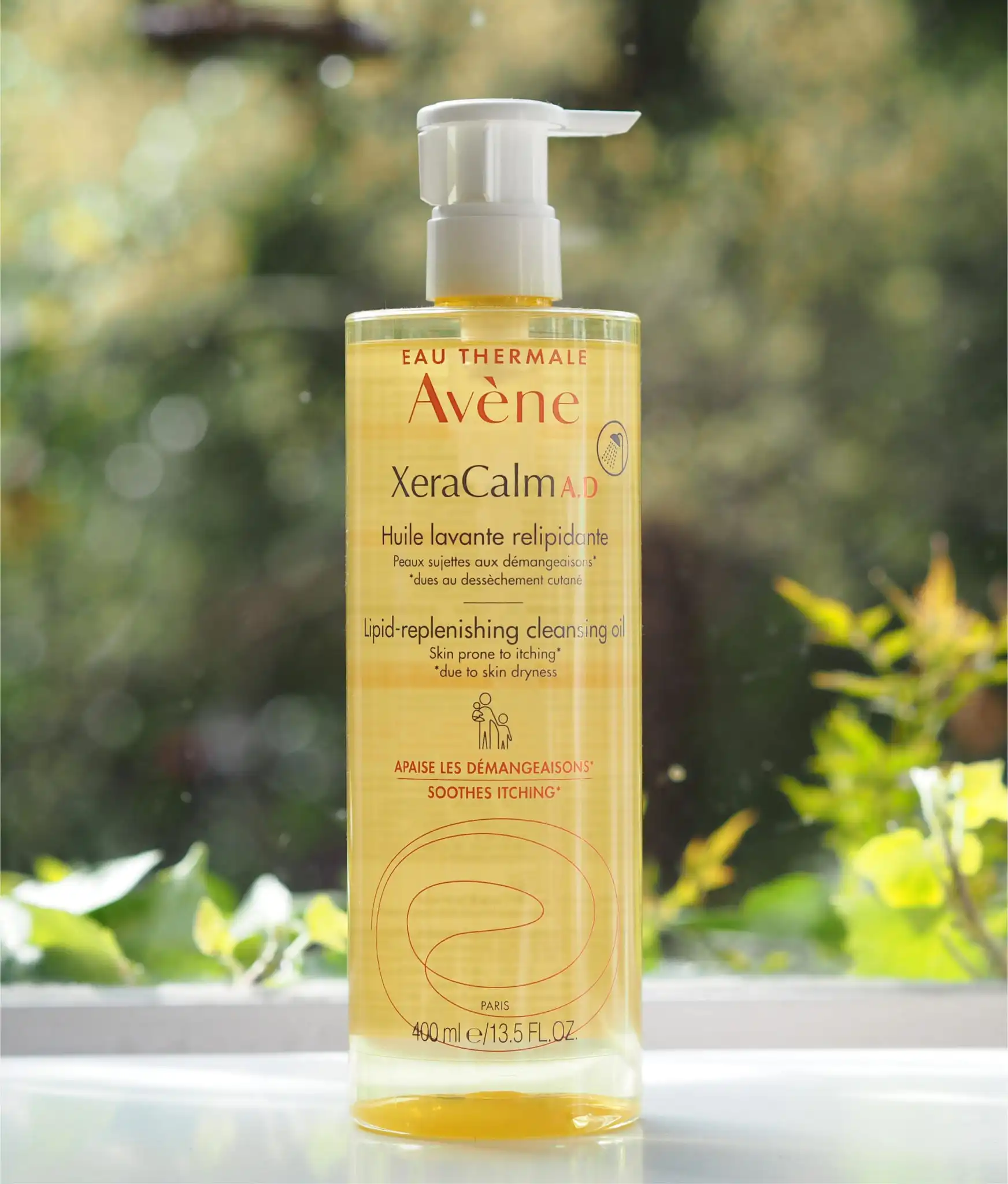 Avène Xeracalm AD Lipid Replenishing Temizleme Yağı: Hassas ve kuru ciltler için etkili bakım çözümü