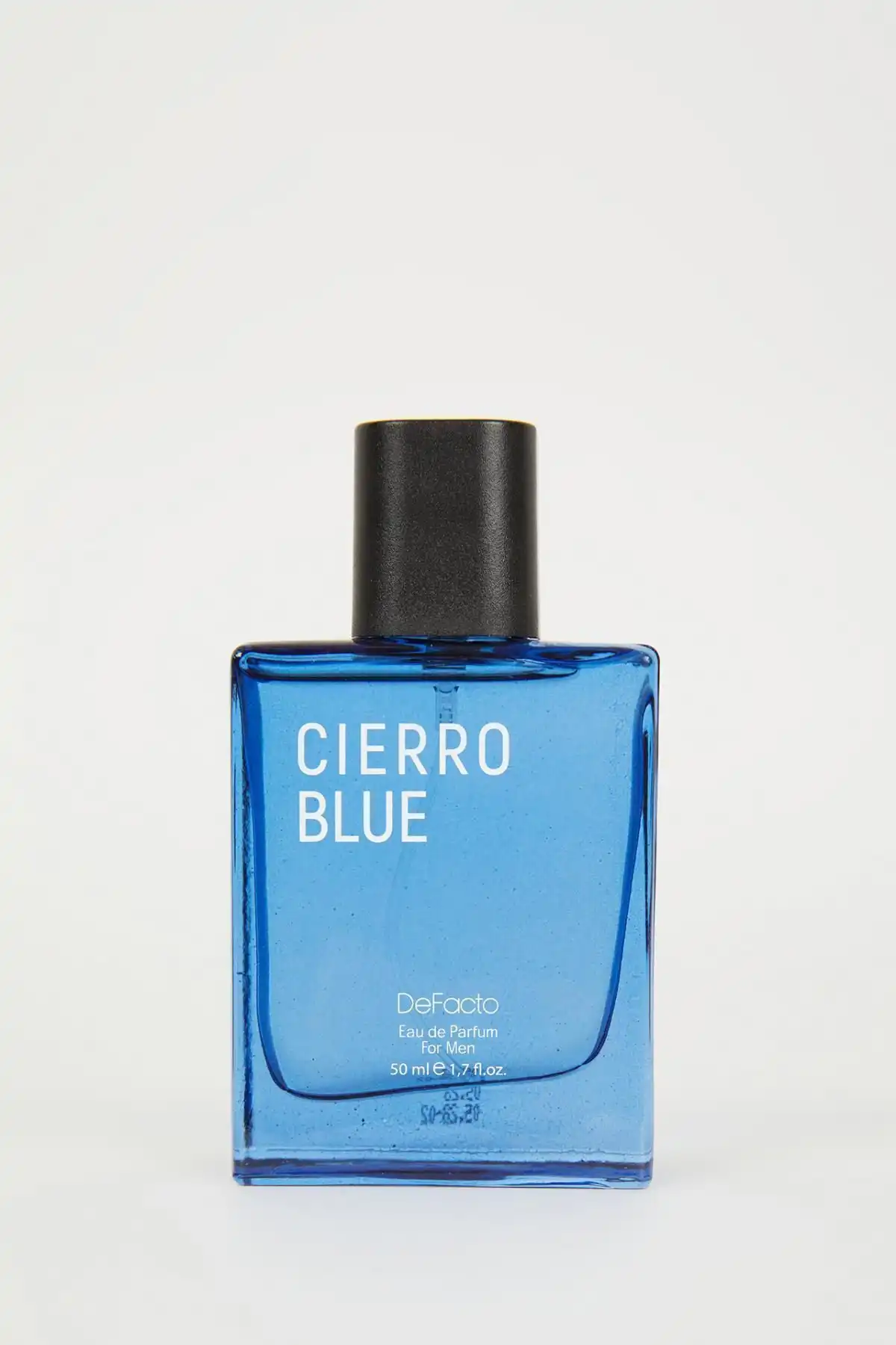 Defacto Cierro Blue Erkek Parfüm: Ferah ve Kalıcı Aromatik Seçim