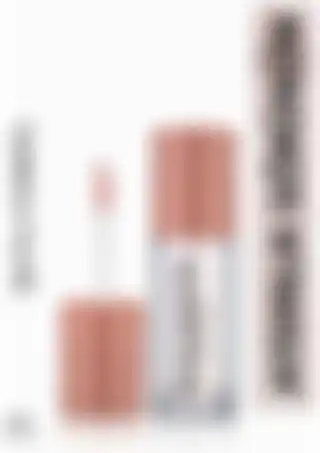Mood Booster: Kremsi Dokulu Likit Aydınlatıcı ile Doğal Işıltı Sağlayın
