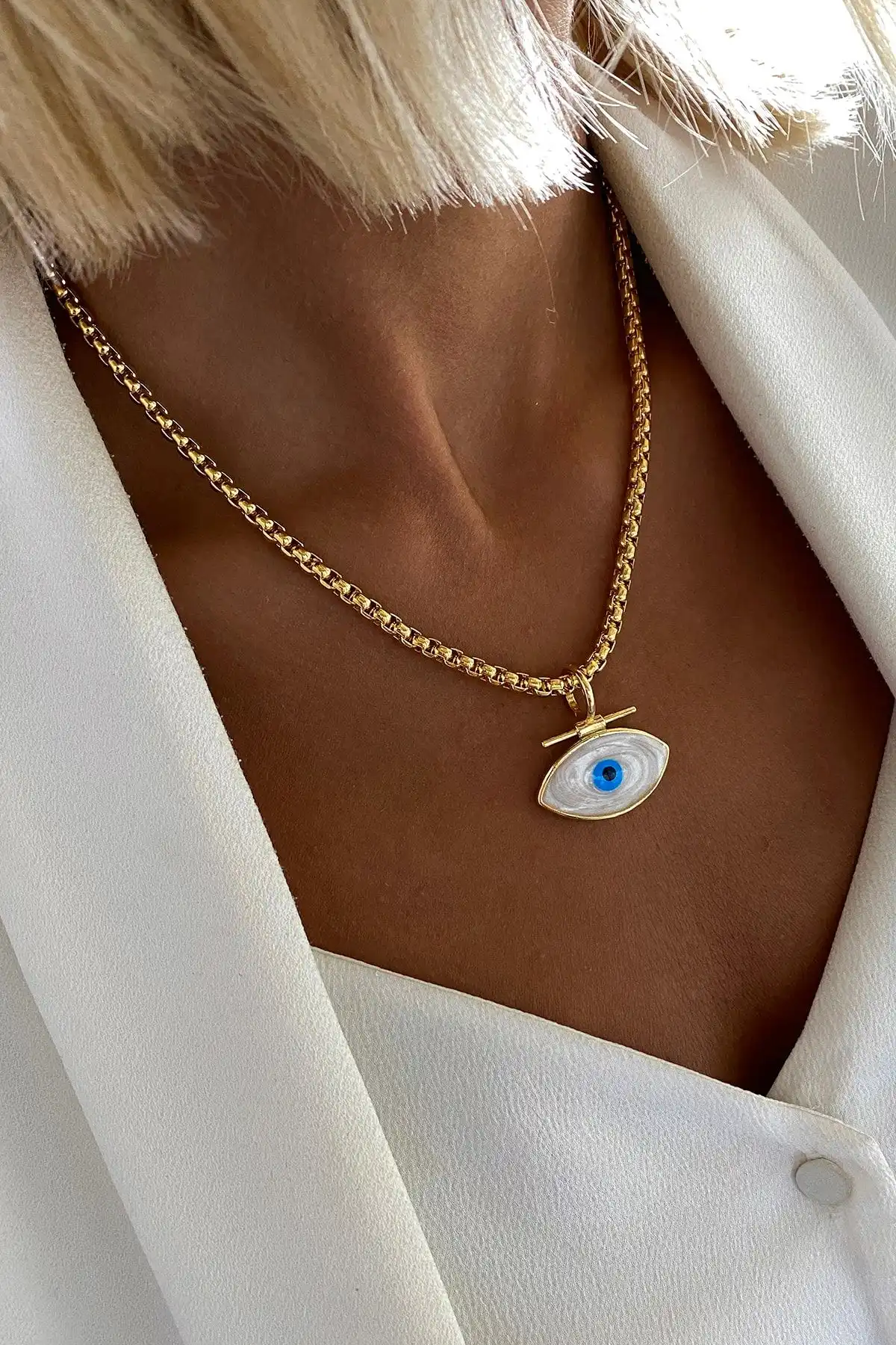 Bonnjerra Jewelry ve Kılıgıstanbul Kolye Karşılaştırması Moda ve Tarz Analizi