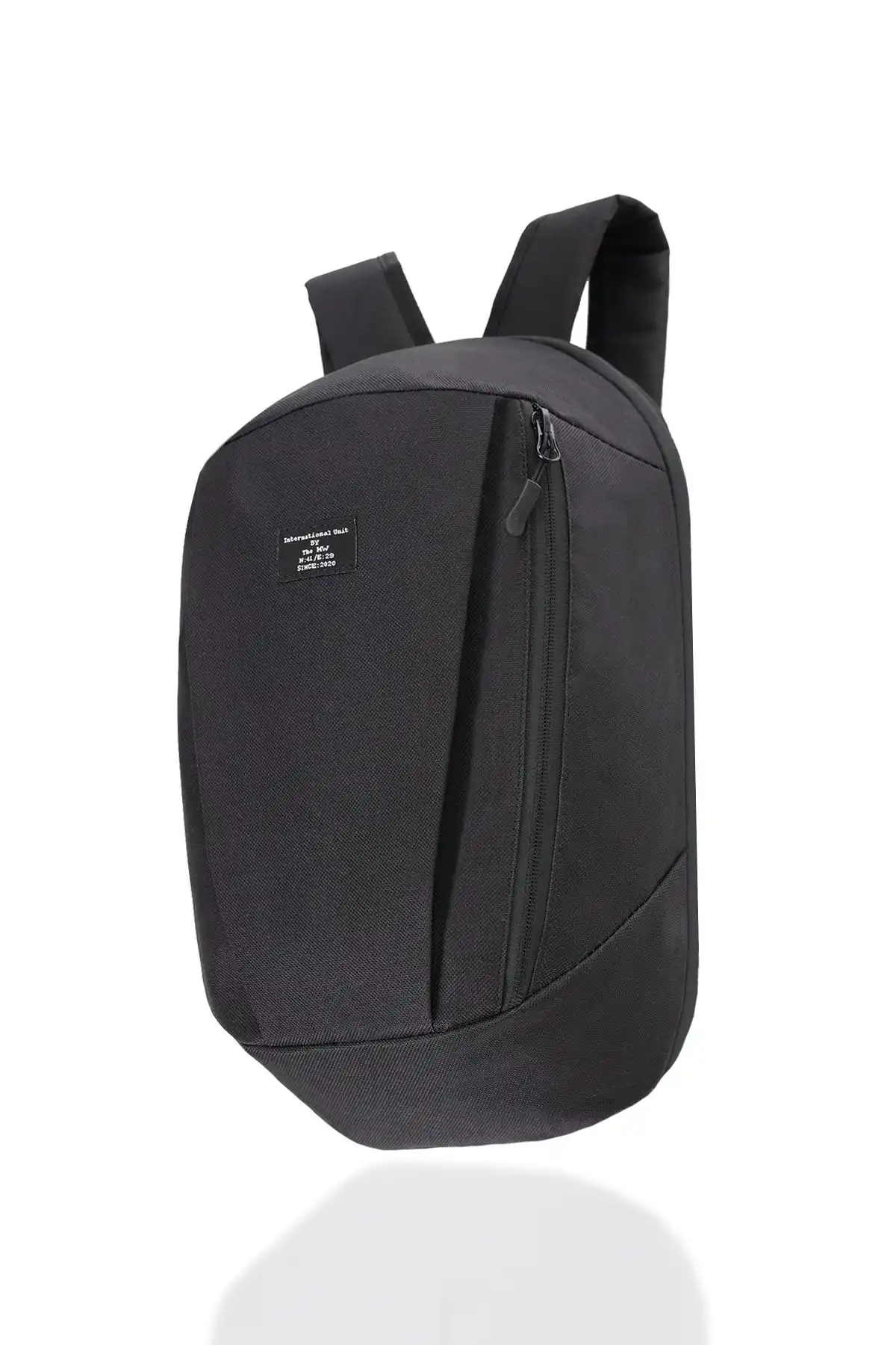 D'VERS ve Decathlon Quechua Outdoor Sırt Çantası Karşılaştırması