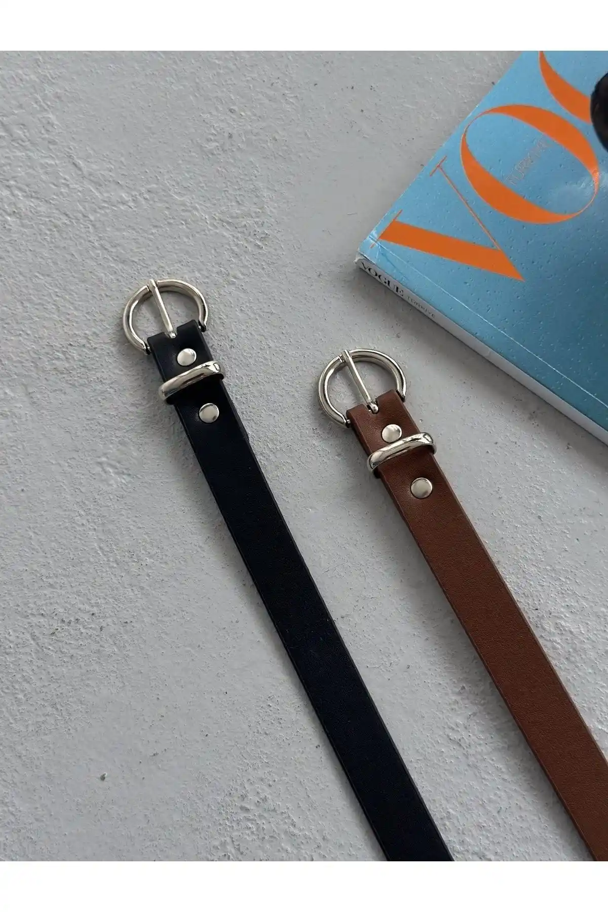 Kadınlar için Silver Detaylı 2'li Kemer Seti Modern ve Şık Tasarım