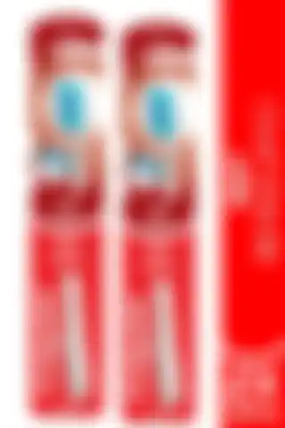 Colgate 360 Visible White Beyazlatıcı Diş Fırçası İncelemesi